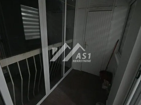 Rent, four bedroom apartment, 90m², Bulevar Oslobodjenja, Novi Sad Sve Podlokacije - image 10