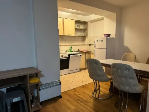 Rent, three bedroom apartment, 80m², City Kvart, Podgorica - image 6