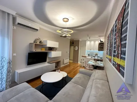 Sale, one bedroom apartment, 40m², Maine, Budva - image 3