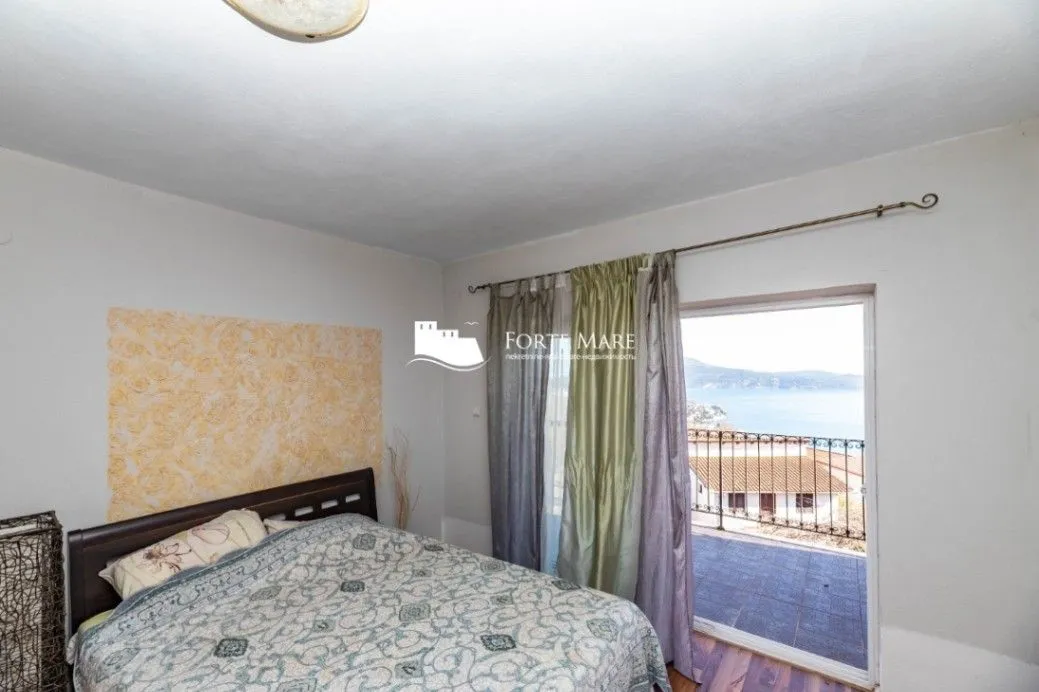 Prodaja, kuća, 141m², Sušćepan, Herceg Novi