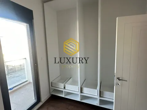 Izdavanje, dvosoban stan, 56m², Central Point, Podgorica - image 3