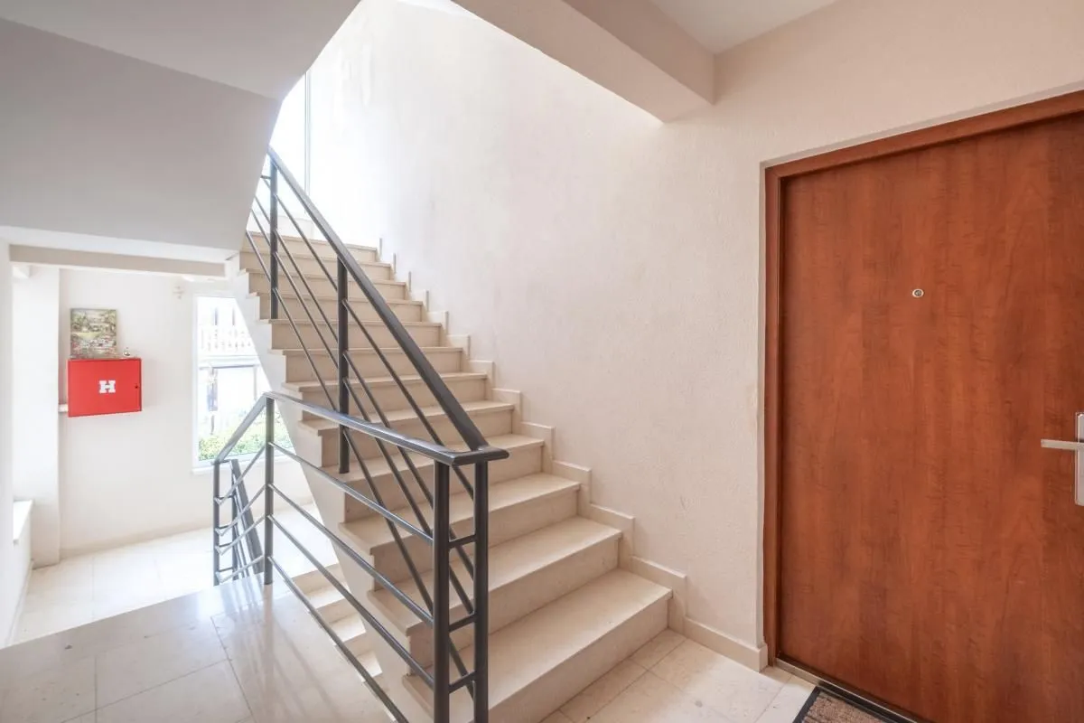 Prodaja, dvosoban stan, 76m², Budva, Crna Gora