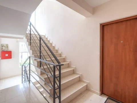 Sale, two bedroom apartment, 76m², Budva, Crna Gora - image 37