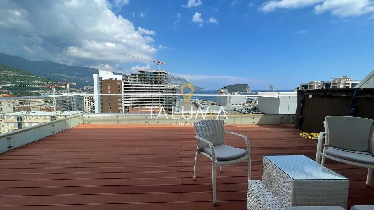 Prodaja, dvosoban stan, 158m², Centar, Budva