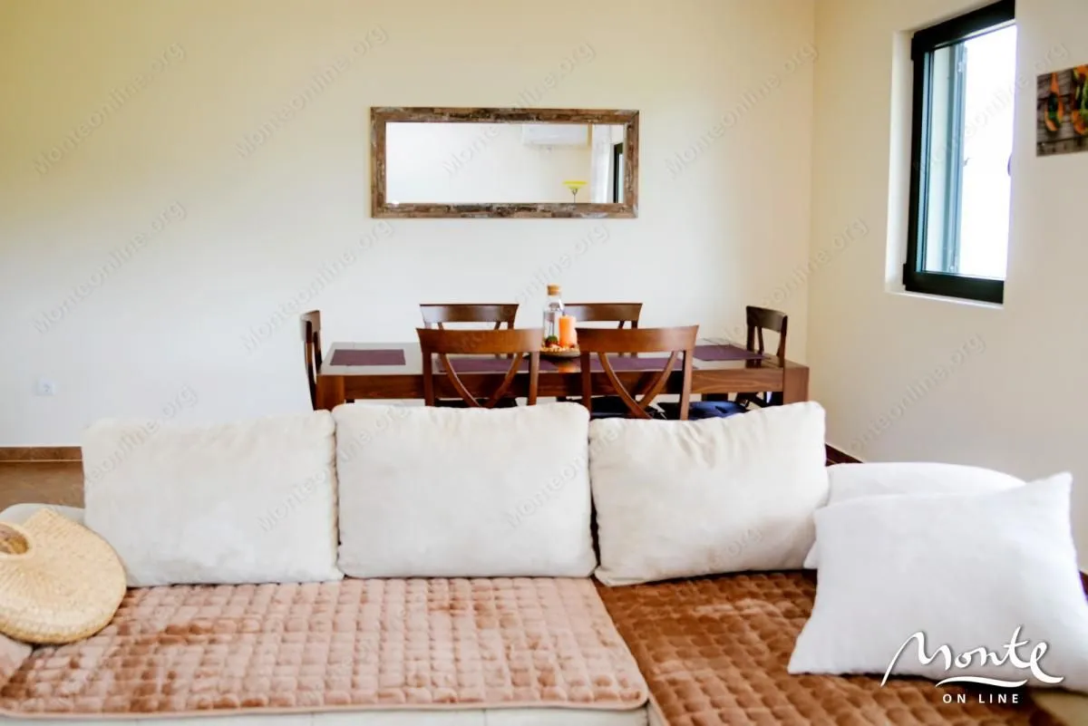 Sale, two bedroom apartment, 74m², Krašići, Tivat
