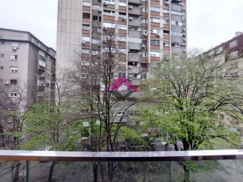 Izdavanje, dvosoban stan, 53m², Tašmajdan, Palilula Sve Podlokacije - image 17