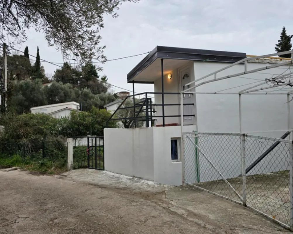Izdavanje, kuća, 32m², Šušanj, Bar
