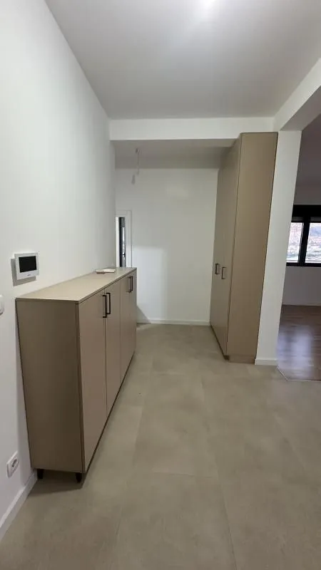Prodaja, dvosoban stan, 64m², Bijelo Polje, Crna Gora
