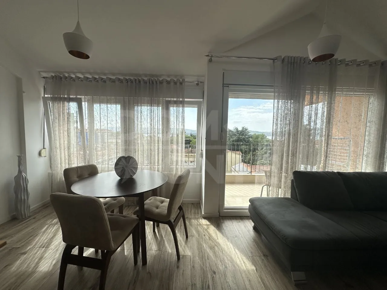 Rent, two bedroom apartment, 45m², Centar, Tivat