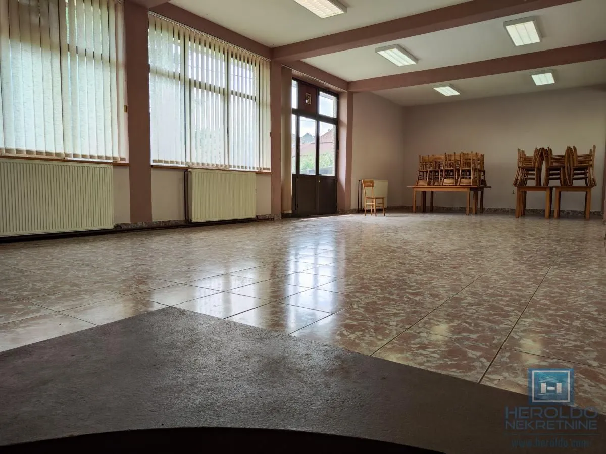 Rent, hospitality venue, 1000m², Strelište, Jagodina