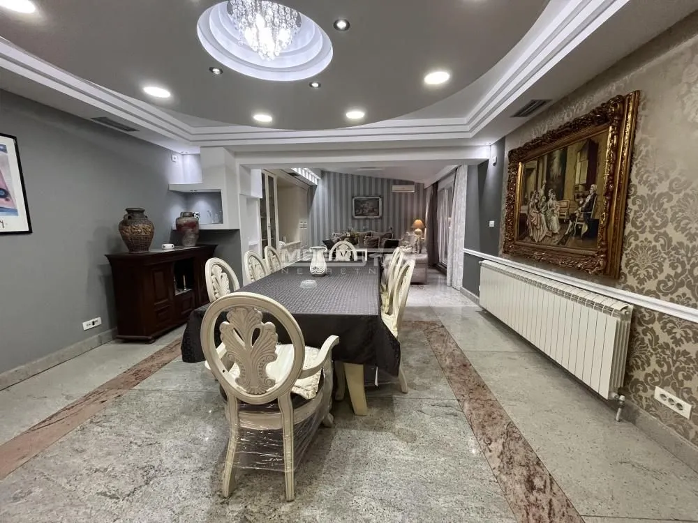 Rent, four bedroom apartment, 185m², Vračar Hram, Vračar Sve Podlokacije