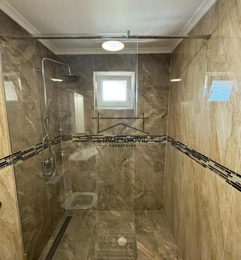 Izdavanje, dvosoban stan, 67m², Liman 3, Novi Sad Sve Podlokacije