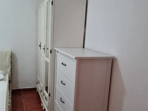 Sale, three bedroom apartment, 90m², Petrovac, Budva - image 9