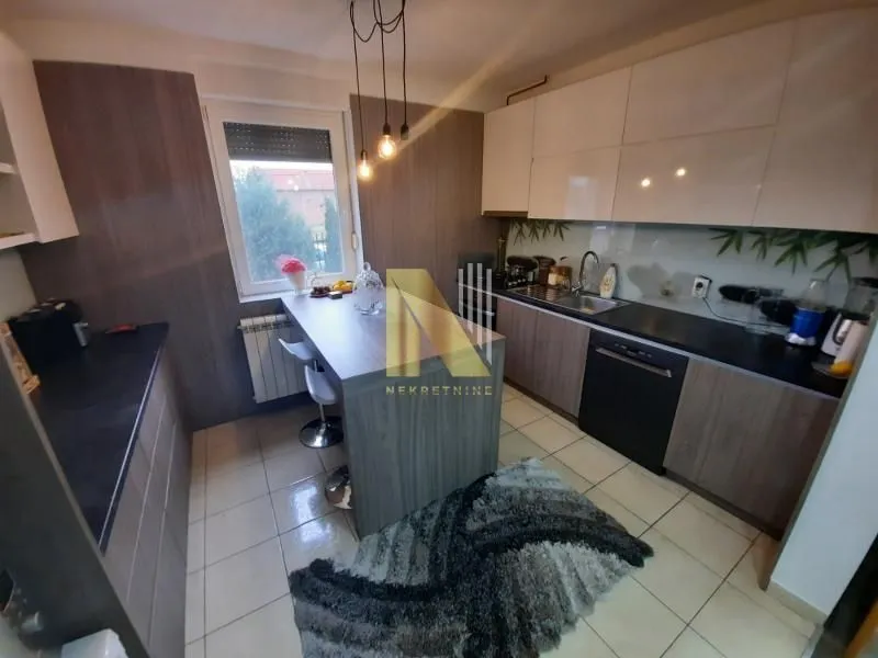 Sale, house, 157m², Sajlovo, Novi Sad Sve Podlokacije