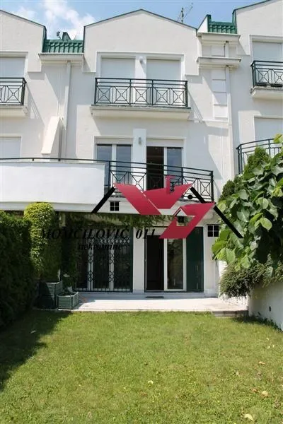 Prodaja, kuća, 119m², Sremska Mitrovica, Srbija