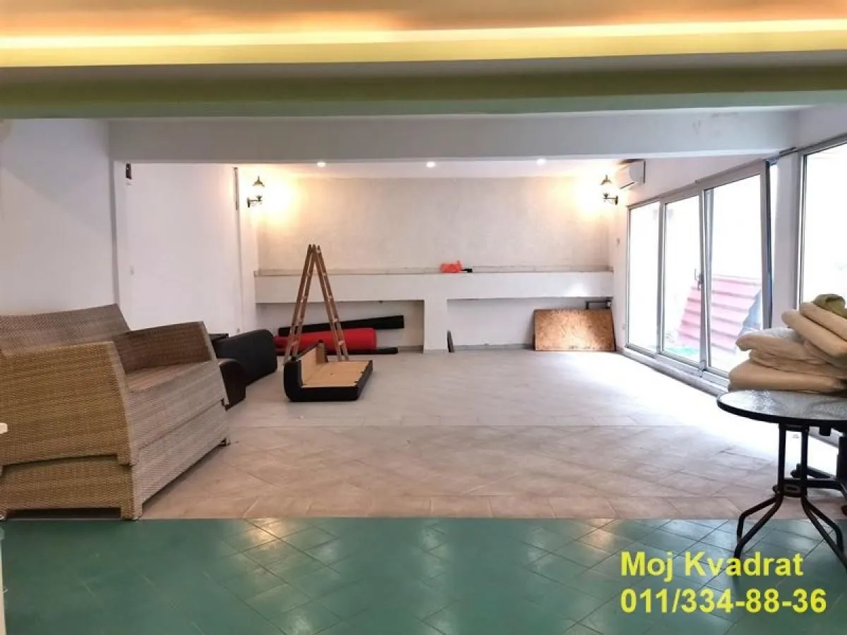 Rent, office space, 230m², Lekino Brdo, Voždovac Sve Podlokacije