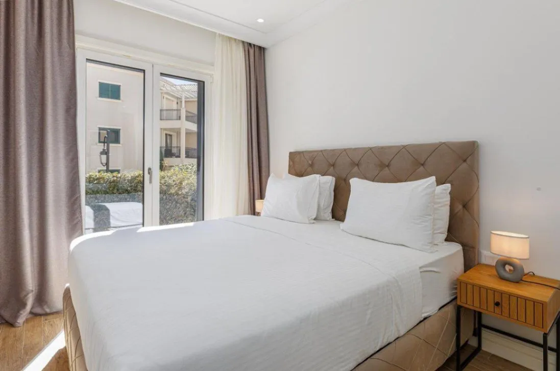 Prodaja, jednosoban stan, 50m², Luštica Bay, Tivat