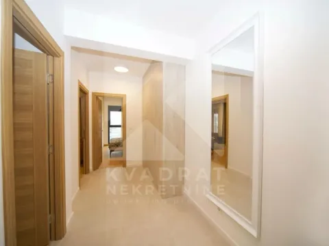 Izdavanje, dvosoban stan, 74m², City Kvart, Podgorica - image 5