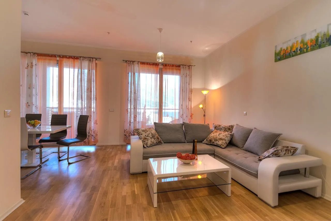 Sale, two bedroom apartment, 83m², Harmonija, Budva