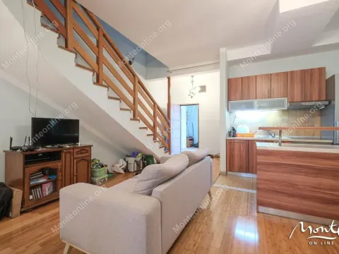 Sale, three bedroom apartment, 130m², Risan, Kotor - image 12