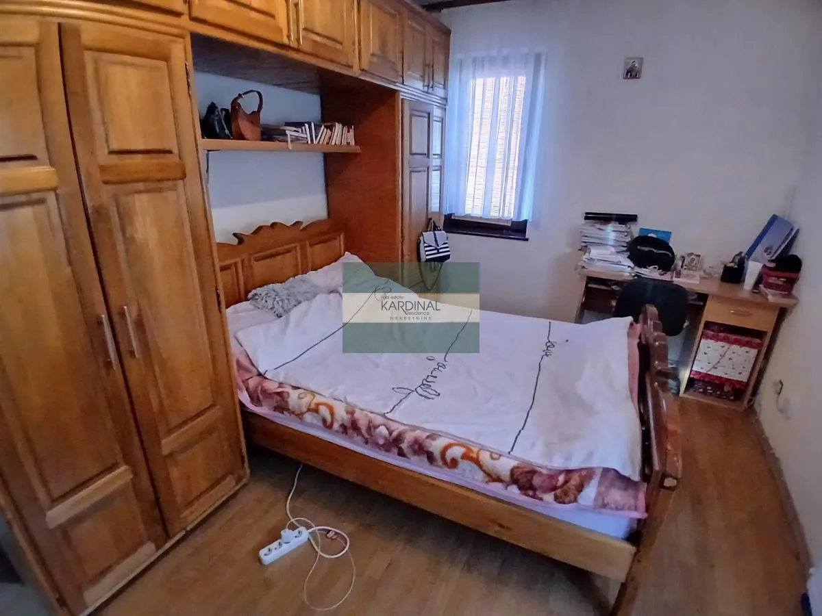 Prodaja, kuća, 440m², Centar, Jagodina