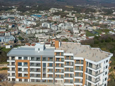 Prodaja, jednosoban stan, 47m², Centar, Ulcinj - image 3