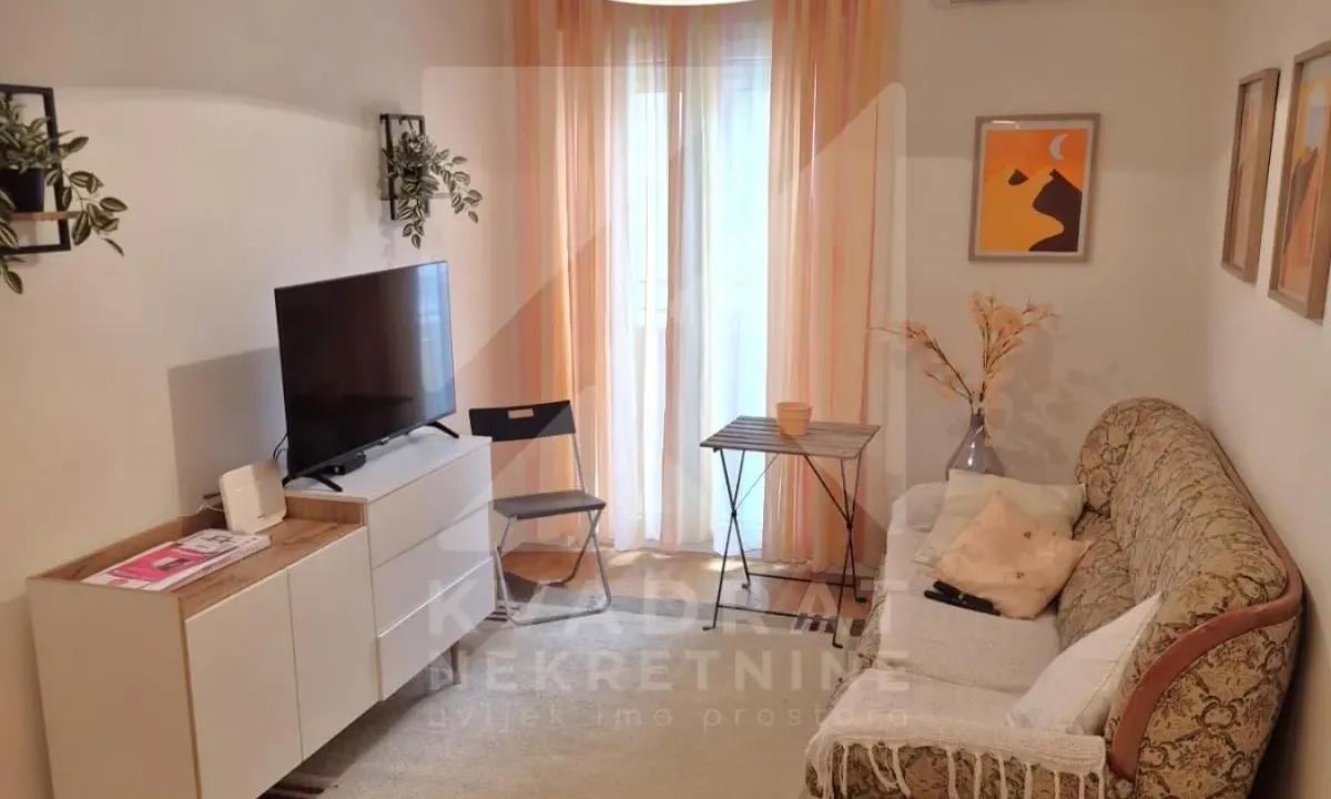 Rent, one bedroom apartment, 40m², Central Point, Podgorica