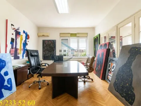 Prodaja, četvorosoban stan, 120m², Stari Grad, Beograd - image 9