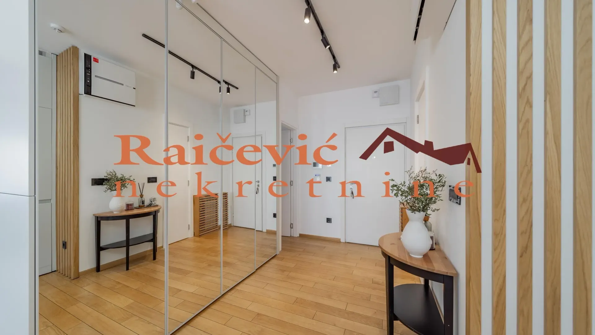 Sale, four bedroom apartment, 93m², Lekino Brdo, Voždovac Sve Podlokacije