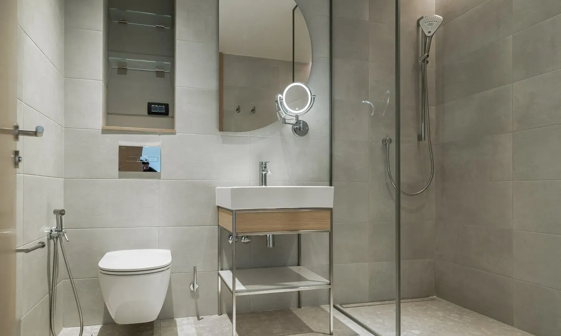 Prodaja, jednosoban stan, 62m², Tivat, Crna Gora