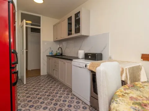 Prodaja, garsonjera, 65m², Pobrežje, Podgorica - image 2