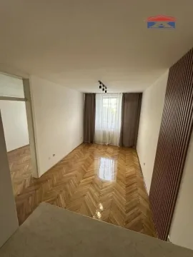 Prodaja, jednosoban stan, 35m², Bulevar Oslobodjenja, Novi Sad Sve Podlokacije - image 2