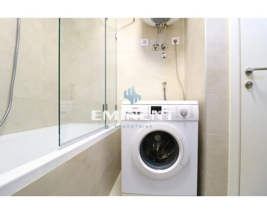 Izdavanje, dvosoban stan, 45m², Voždovac Sve Podlokacije, Beograd