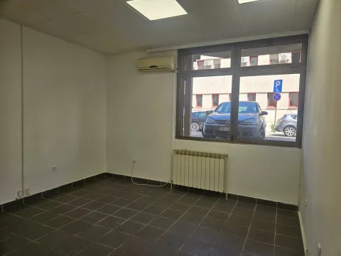 Sale, office space, 191m², Ljubović, Podgorica - image 8