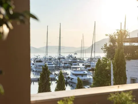 Sale, three bedroom apartment, 201m², Porto Montenegro, Tivat - image 22