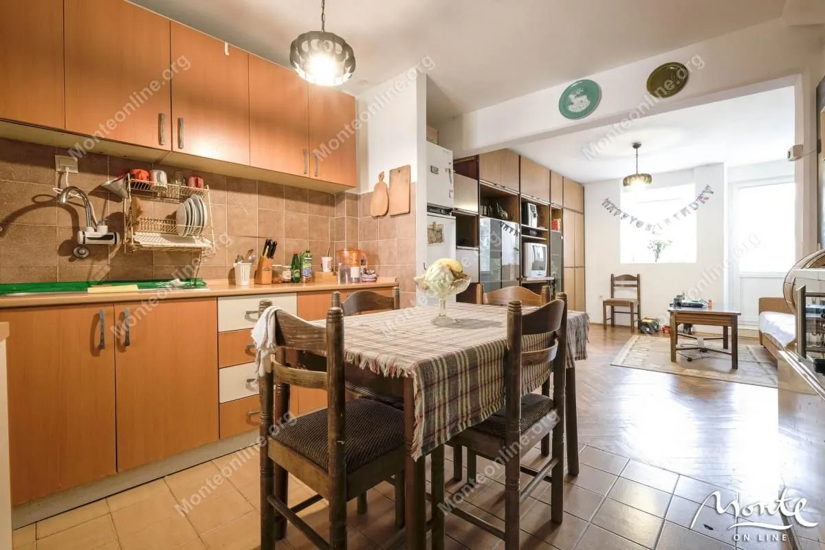 Sale, house, 91m², Stari Grad, Budva