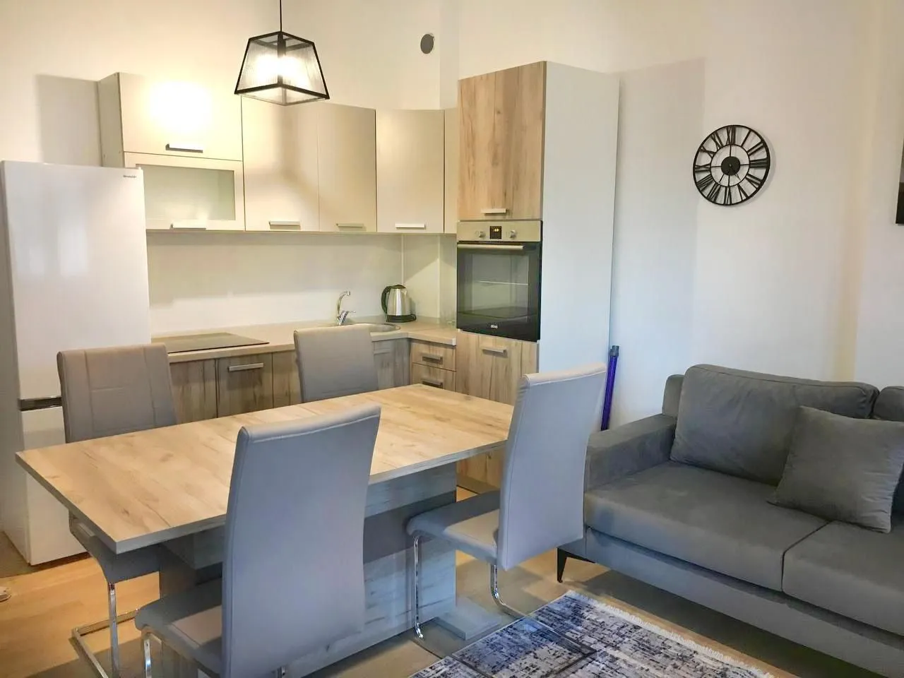 Sale, two bedroom apartment, 54m², Centar, Bar