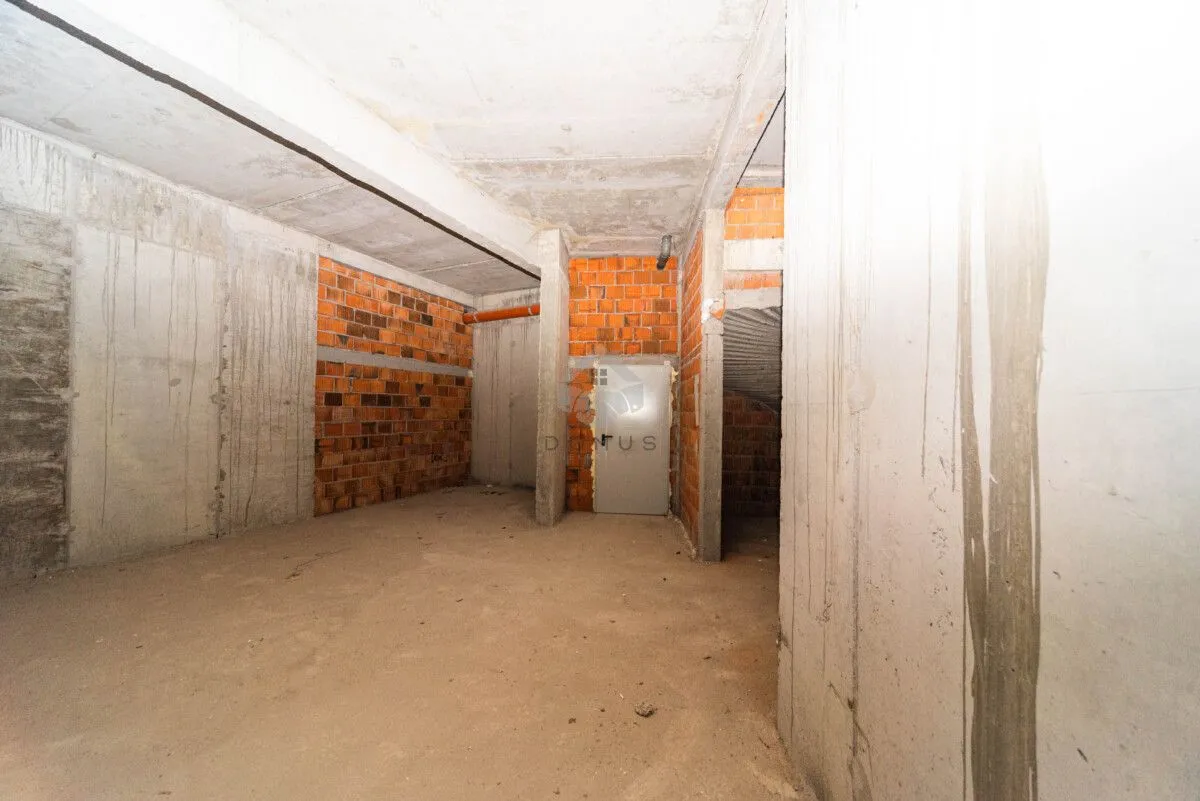 Rent, office space, 350m², Central Point, Podgorica