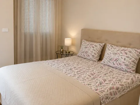Rent, one bedroom apartment, 45m², City Kvart, Podgorica - image 6