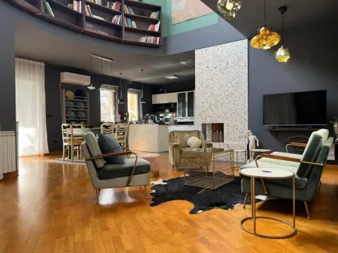 Rent, house, 270m², Jajinci, Voždovac Sve Podlokacije - image 6