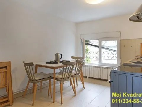 Prodaja, trosoban stan, 86m², Kalenić Pijaca, Vračar Sve Podlokacije - image 5