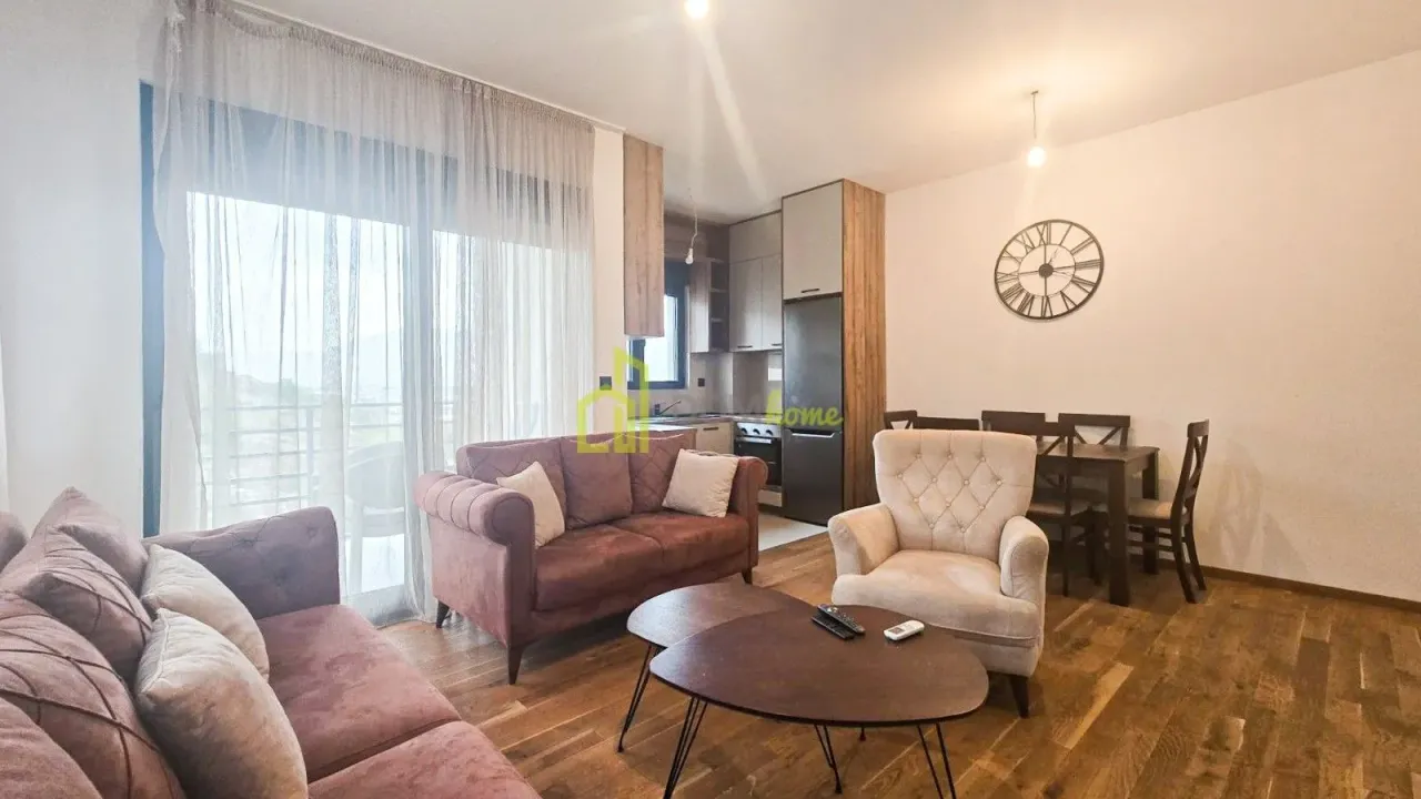 Izdavanje, jednosoban stan, 47m², Gorica C, Podgorica