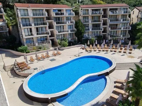 Prodaja, jednosoban stan, 47m², Pržno, Budva - image 15