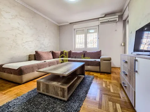 Rent, one bedroom apartment, 45m², Stari Aerodrom, Podgorica - image 3