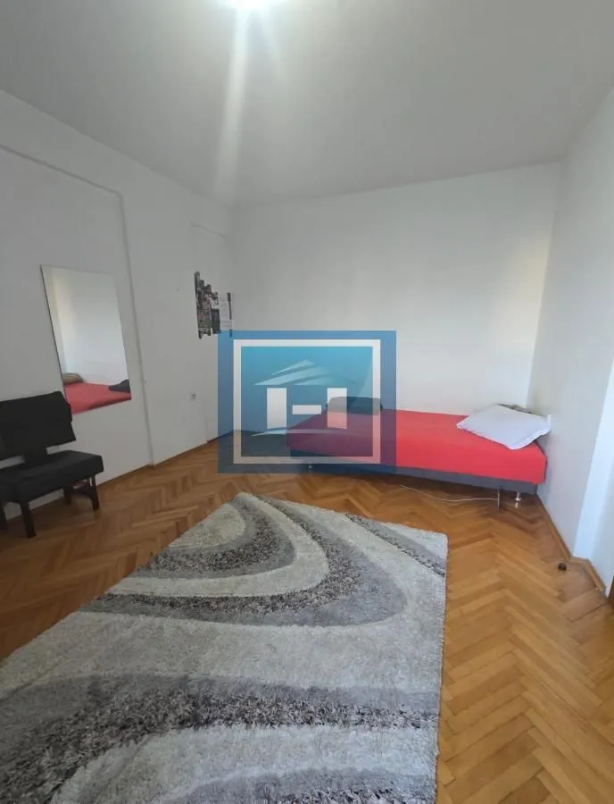 Prodaja, dvosoban stan, 63m², Centar, Vranje