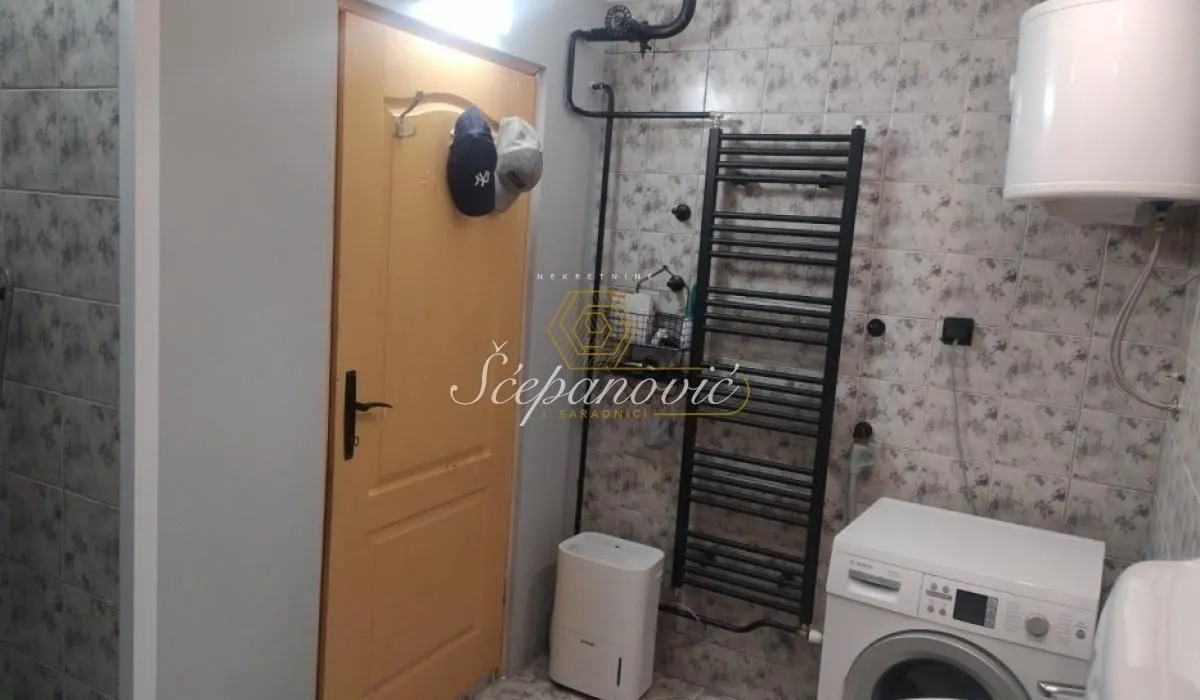 Prodaja, stan, 58m², Stari grad, Novi Sad