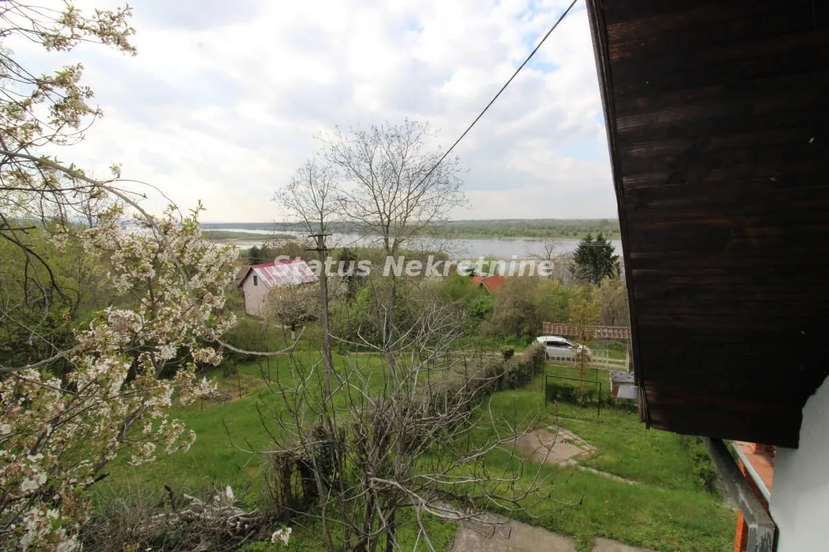 Prodaja, kuća, 130m², Inđija, Srbija