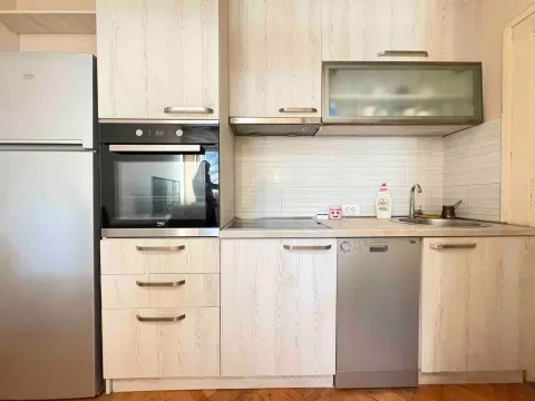 Rent, two bedroom apartment, 63m², Autobuska stanica, Podgorica - image 3