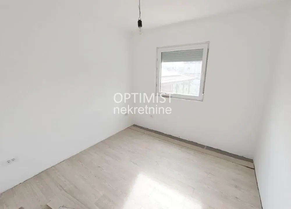 Prodaja, trosoban stan, 59m², Voždovac Sve Podlokacije, Beograd