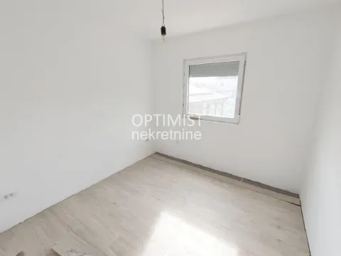 Sale, three bedroom apartment, 59m², Voždovac Sve Podlokacije, Beograd